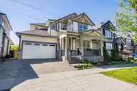 6633 125A STREET - thumbnail 1