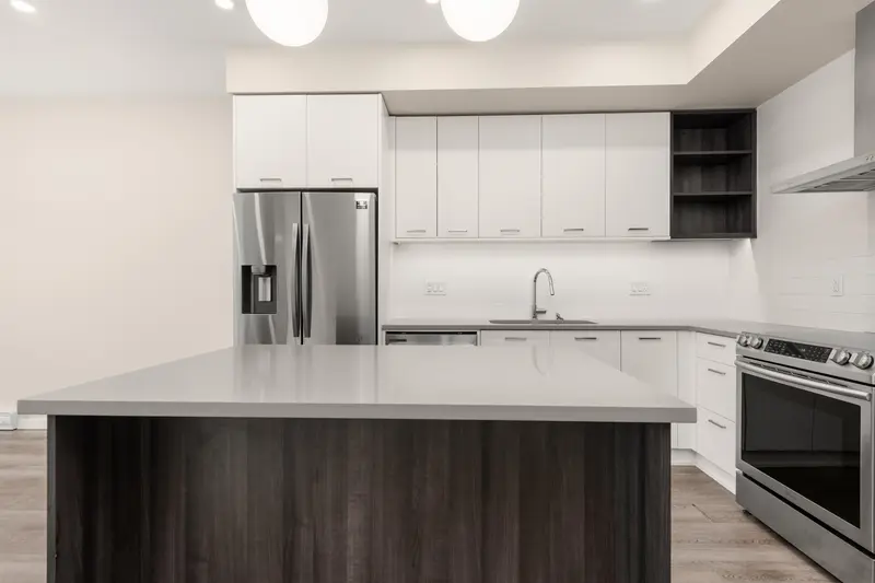 B407 20087 68 AVENUE - photo 2 of 25