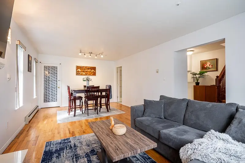 1407 E 12TH AVENUE - photo 3 of 25