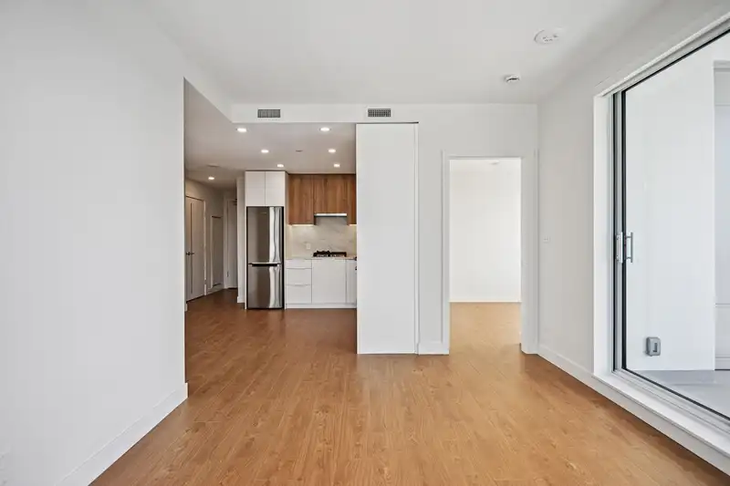 1507 13387 OLD YALE ROAD - photo 4 of 32