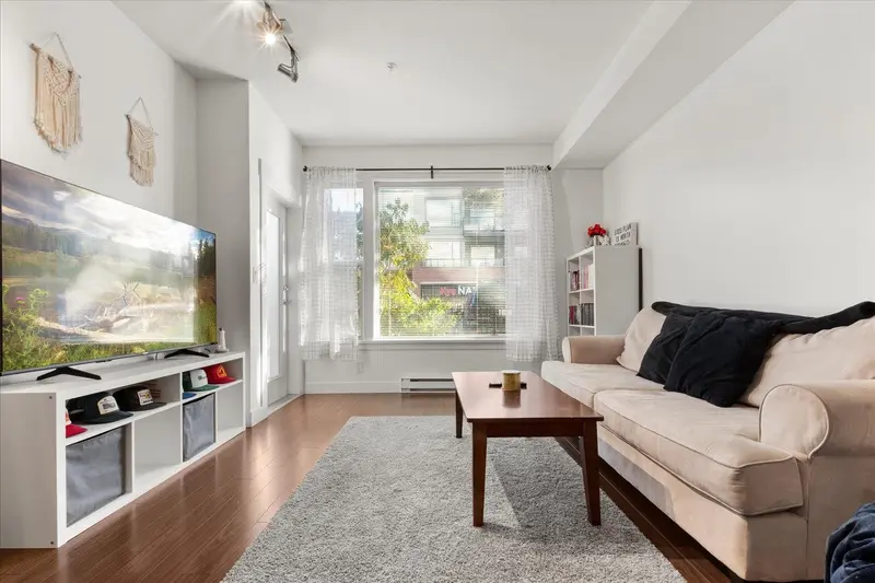 105 33539 HOLLAND AVENUE - photo 3 of 25