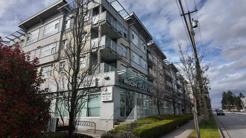 414 7445 120 STREET - photo 1 of 6