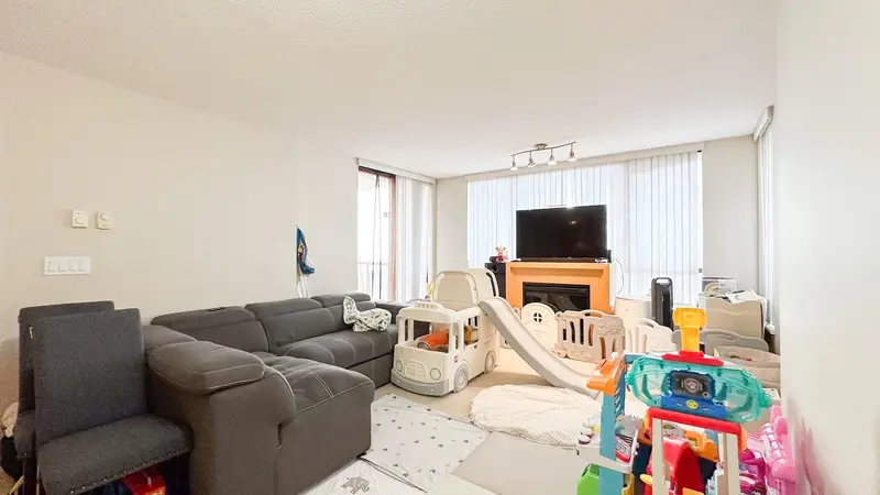 2105 7088 SALISBURY AVENUE - photo 3 of 19