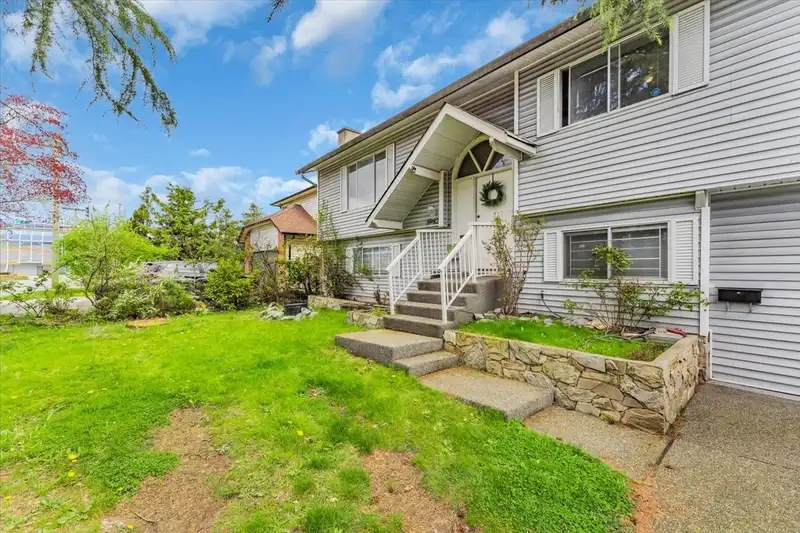 5982 177B STREET - photo 2 of 33