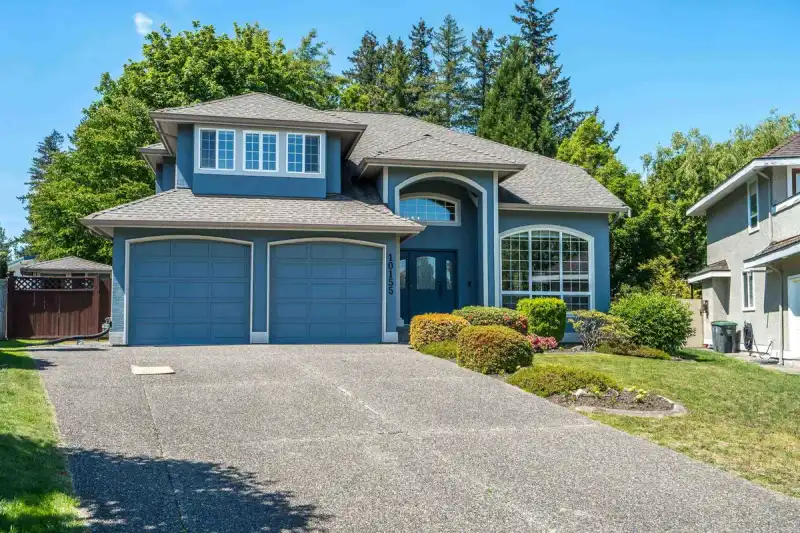 10155 171A STREET - photo 1 of 40