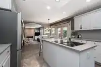 10155 171A STREET - thumbnail 15