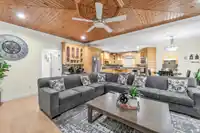 13239 89 AVENUE - thumbnail 2