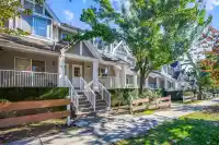 30 6555 192A STREET - thumbnail 2