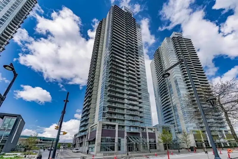 809 9981 WHALLEY BOULEVARD - photo 1 of 1