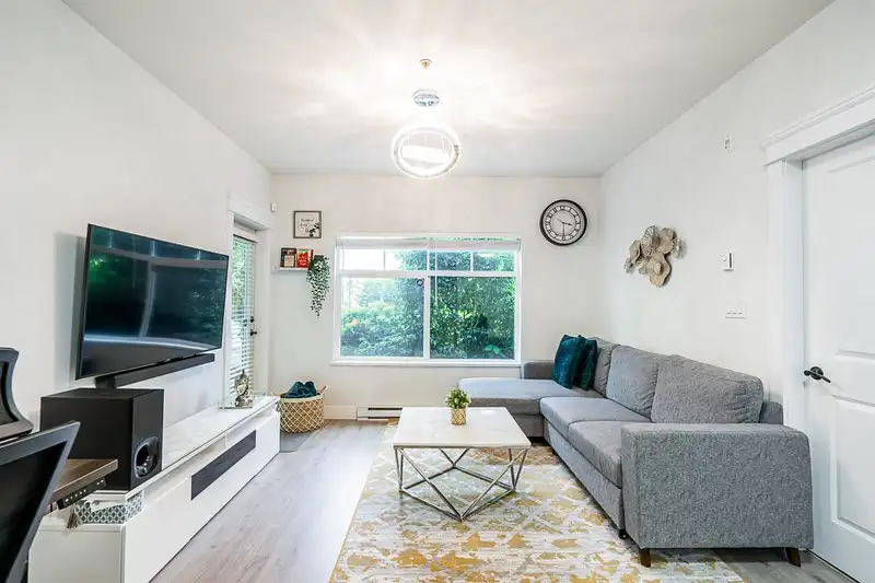 101 19530 65 AVENUE - photo 4 of 24