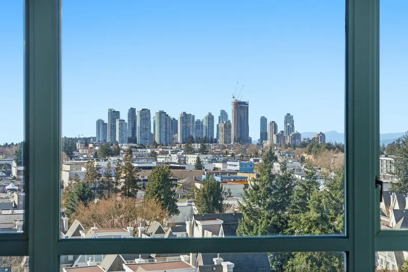 1003 6622 SOUTHOAKS CRESCENT - photo 2 of 25