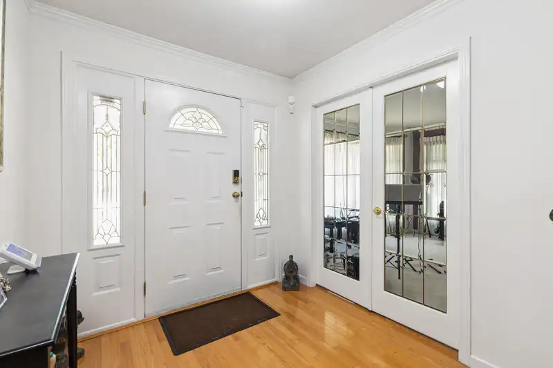 12157 S BOUNDARY DRIVE - photo 3 of 23