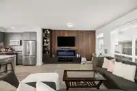 75 9718 161A STREET - thumbnail 4