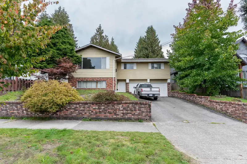 10202 144 STREET - photo 2 of 21