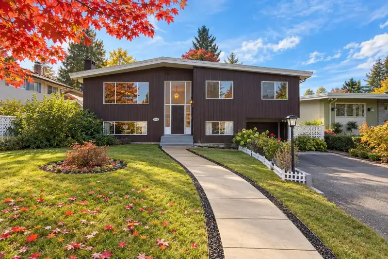 10965 JAY CRESCENT - photo 1 of 22