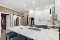 416 10180 153 STREET - thumbnail 7