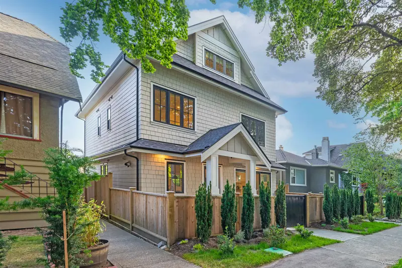 2558 WILLIAM STREET - photo 2 of 20