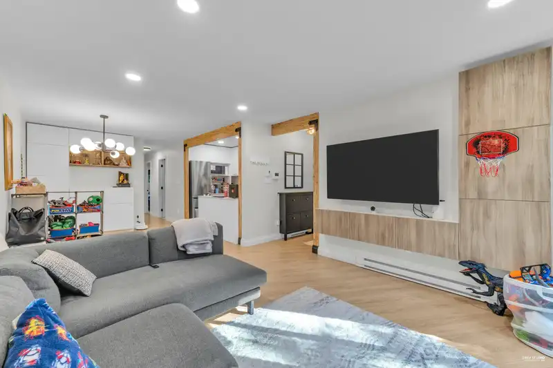 14826 Holly PARK LANE - photo 3 of 15