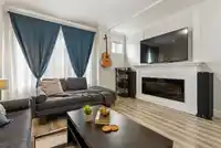 8 8747 162 STREET - thumbnail 3