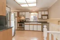 6322 171A STREET - thumbnail 7