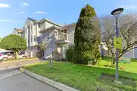 1 13925 70 AVENUE - thumbnail 2