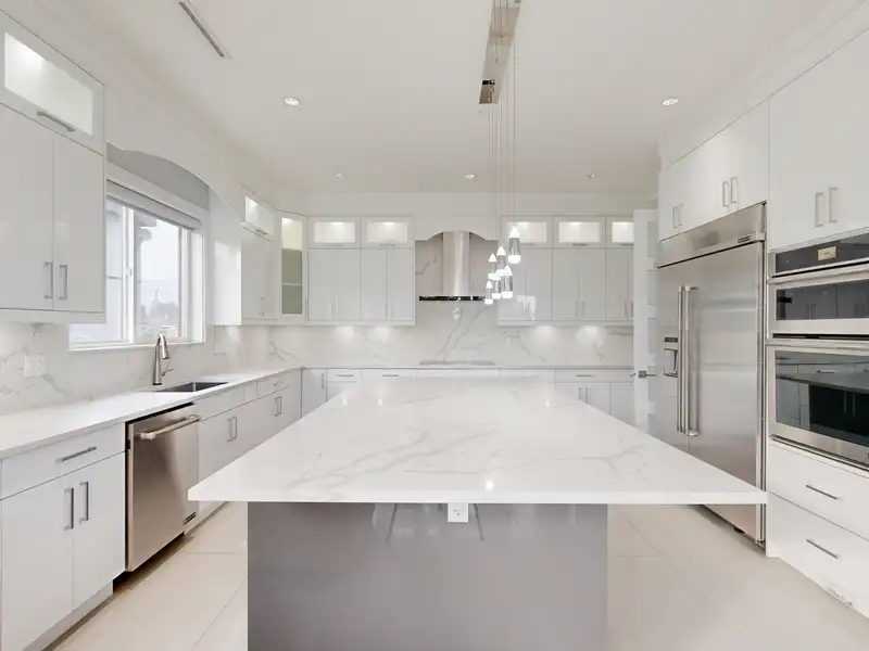 17997 56A AVENUE - photo 3 of 40