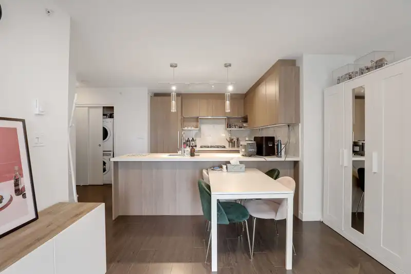 906 13696 100 AVENUE - photo 2 of 13