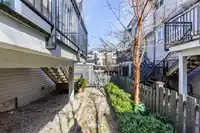 74 9718 161A STREET - thumbnail 30