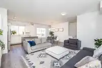 74 9718 161A STREET - thumbnail 6
