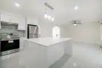 13755 93A AVENUE - thumbnail 2