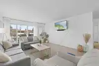 204 13530 HILTON ROAD - thumbnail 2