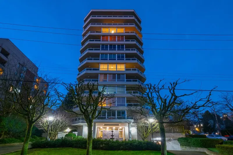 9 1717 DUCHESS AVENUE - photo 2 of 25