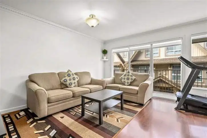 40 12738 66 AVENUE - photo 3 of 5
