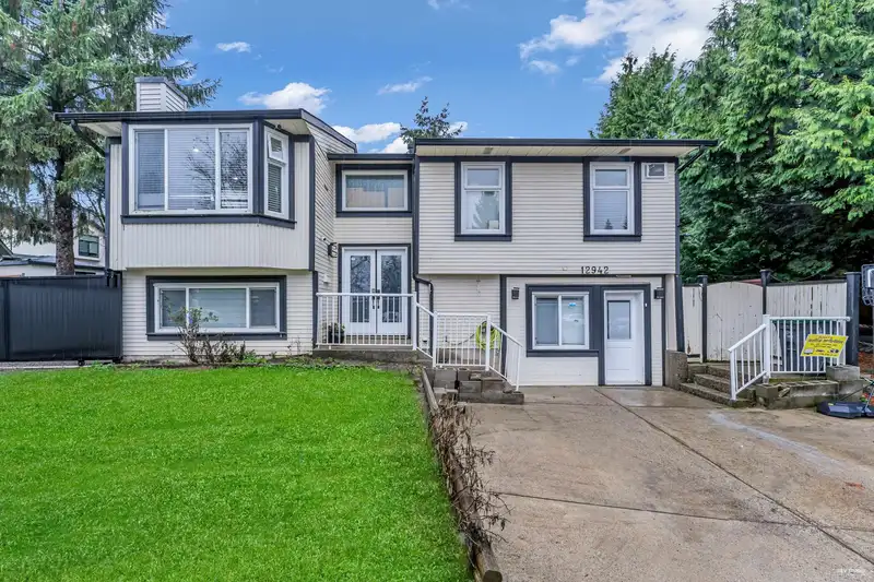 12942 65A AVENUE - photo 1 of 38