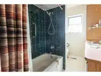 6033 175B STREET - thumbnail 19
