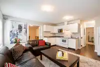 8083 168A STREET - thumbnail 22