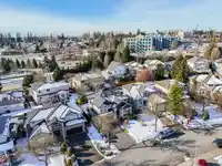 8083 168A STREET - thumbnail 38