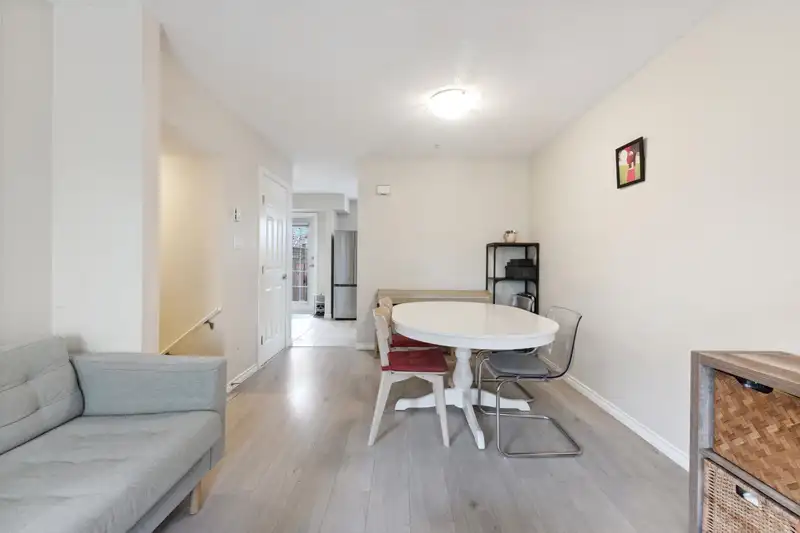 39 14855 100 AVENUE - photo 4 of 39
