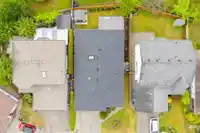 9682 151A STREET - thumbnail 2