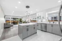 9682 151A STREET - thumbnail 12