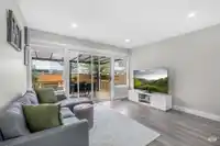 9682 151A STREET - thumbnail 17