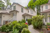 5 10038 150 STREET - thumbnail 2