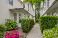 5 10038 150 STREET - thumbnail 4