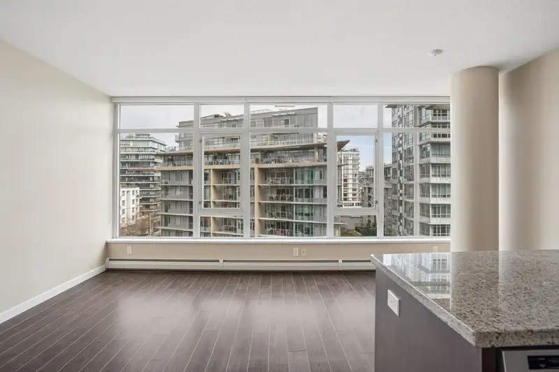 805 108 W 1ST AVENUE - photo 4 of 25