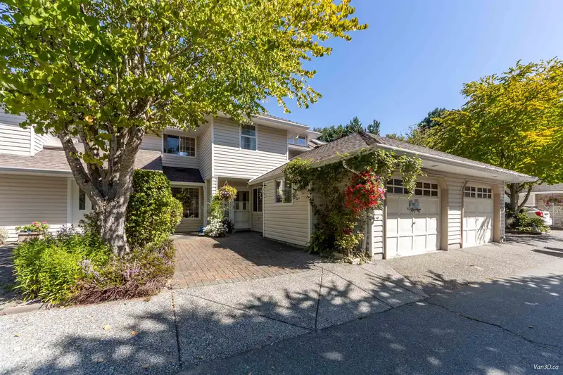 127 12163 68 AVENUE - photo 1 of 26