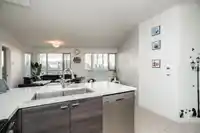 205 13931 FRASER HIGHWAY - thumbnail 12