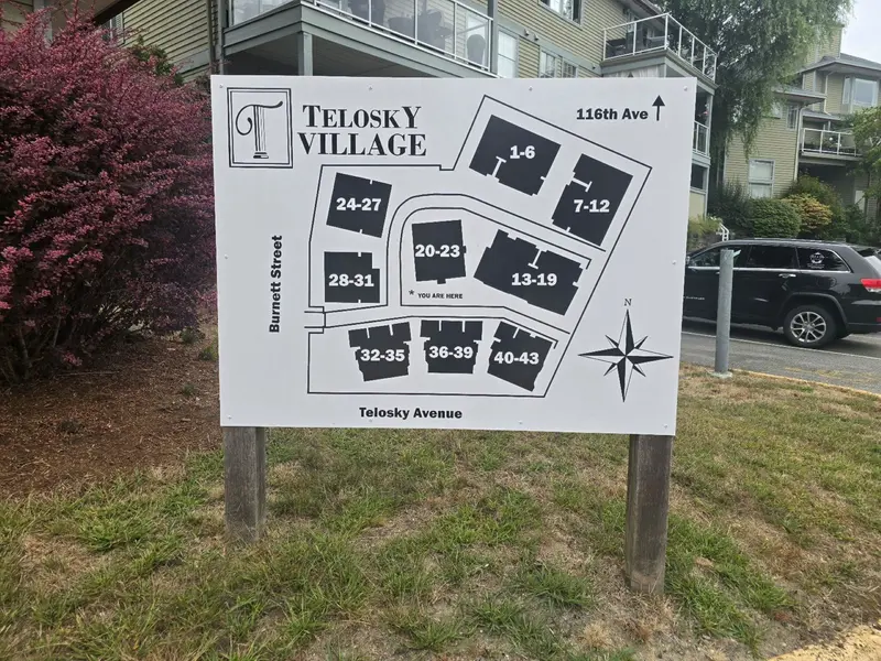 31 11502 BURNETT STREET - photo 2 of 15