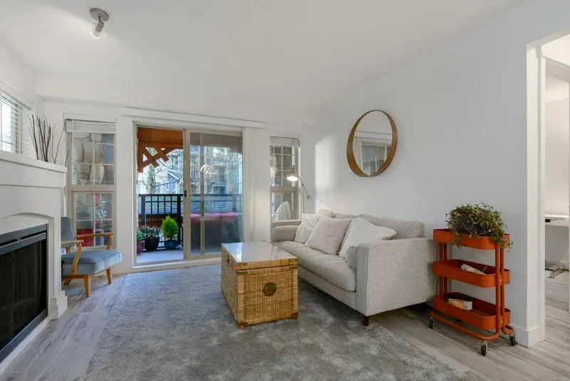 310 2966 SILVER SPRINGS BOULEVARD - photo 3 of 25