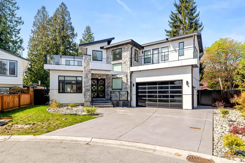 11668 95A AVENUE - photo 1 of 25