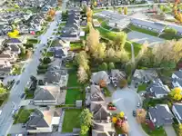 7476 147A STREET - thumbnail 38